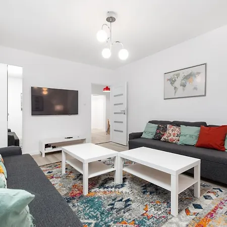 Klaudyny 6 By Homeprime Apartment Warsaw